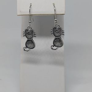 Kitten earrings